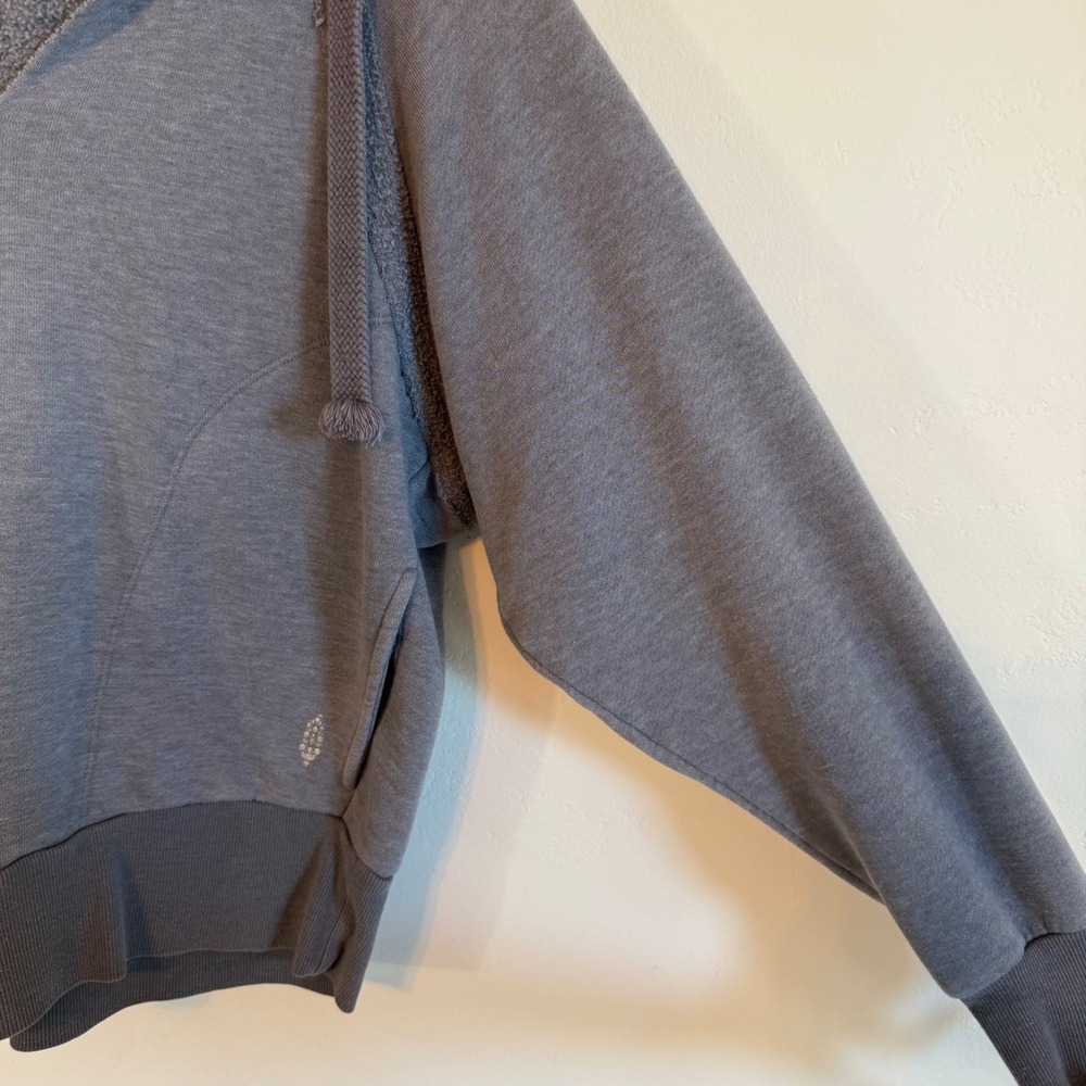 Free People Movement V-Neck Hoodie Blue Gray Fleece Relaxed Lounge Athleisure M - Picture 10 of 13